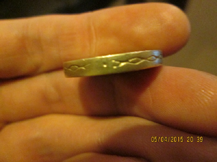 Fake-£1