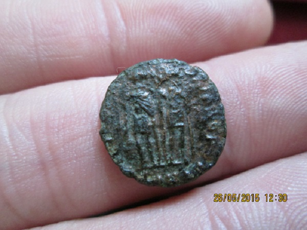 Spikey-Head-Honorius-Coin,-Barbarous-Or-Die-Clash-?