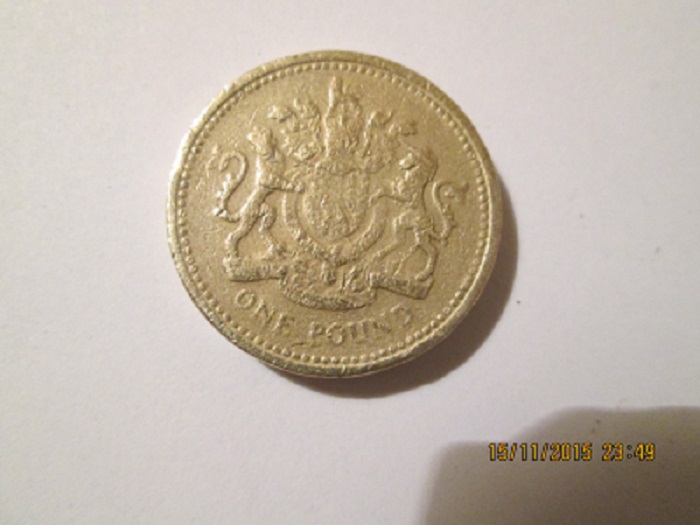 Fake-£1