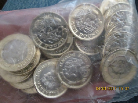 New-UK-1-Pound-Coins