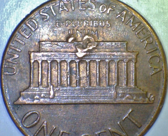 1985-Lincoln-Cent---Struck-Through-Something-?