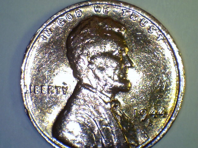1944-S-Wheat-Cent-...looks-Gold,-Sticks-To-Magnet-?