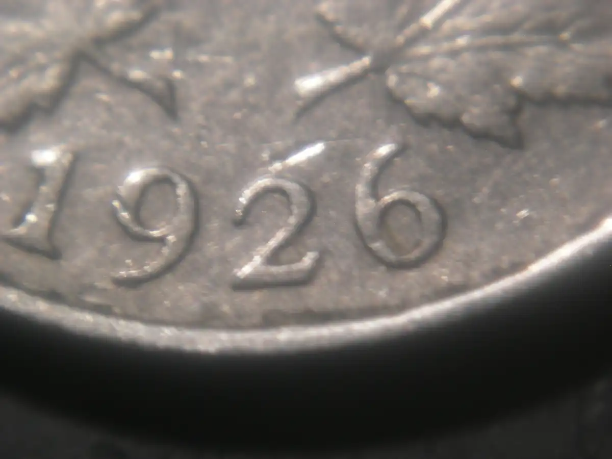 Another-1926-5-Cent-Near-Vs-Far.