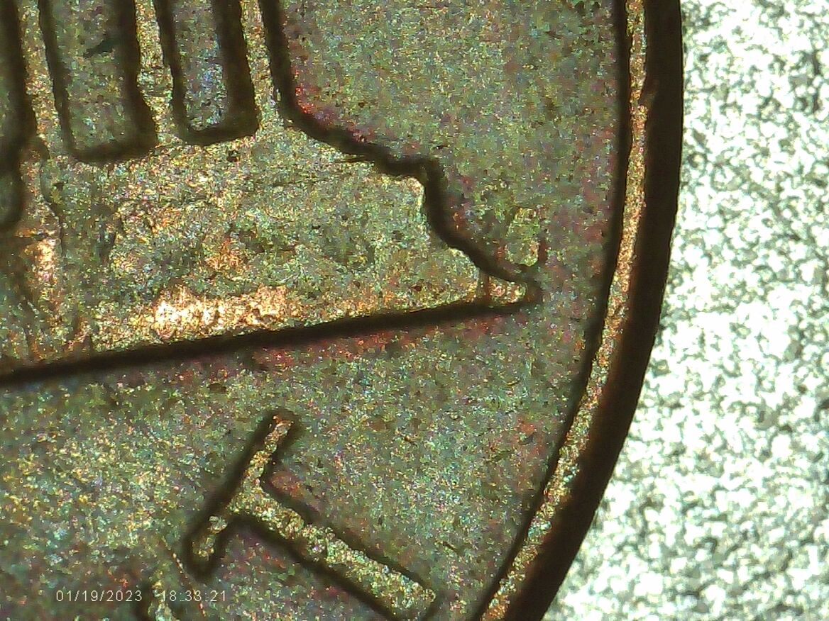1982-Nmm-Lincoln-Cent-Small-Date-DDO-Or-Something-Else?