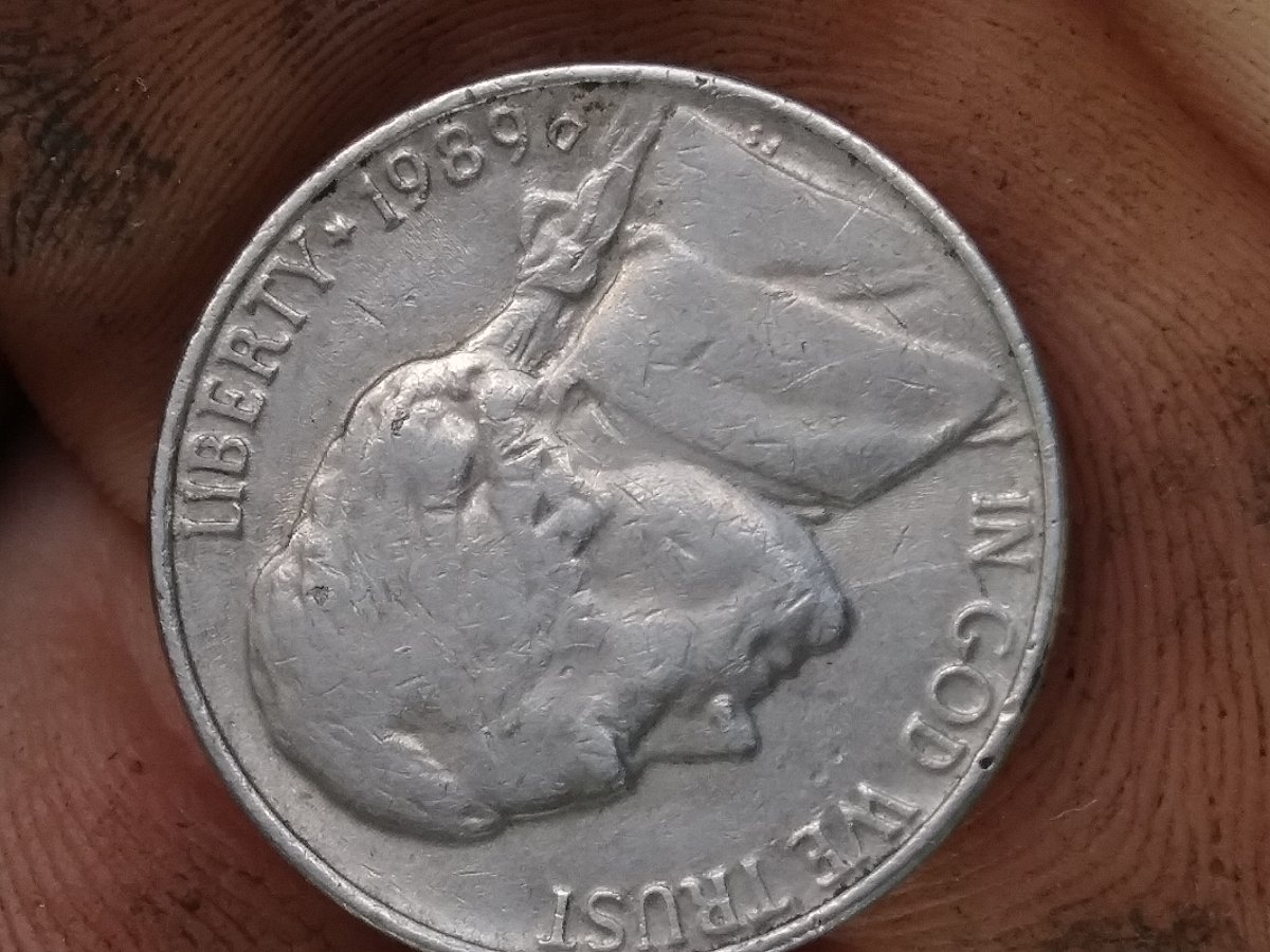 1989-D-Nickel-Irregularity-Or-No?