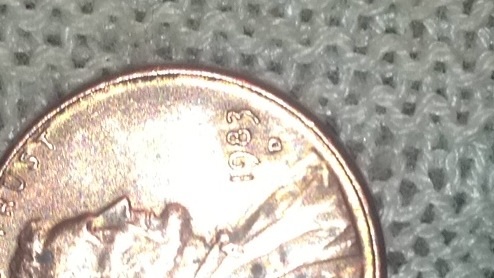 1983-Lincoln-Penny.-Mint-Mark-Appears-Small-And-Off-Center