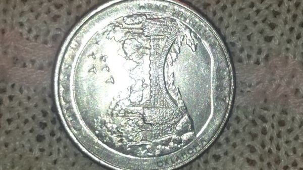2011-Oklahoma-Quarter-Weak-Strike-On-Reverse?