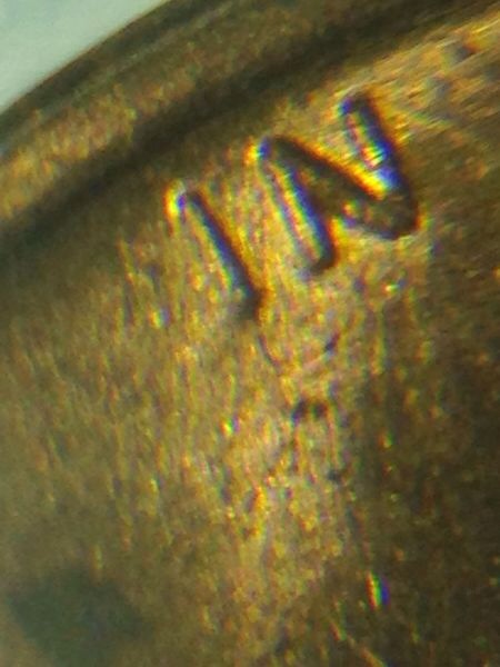 Trying-Out-My-New-Loupe-On-This-1969-S-Lincoln.