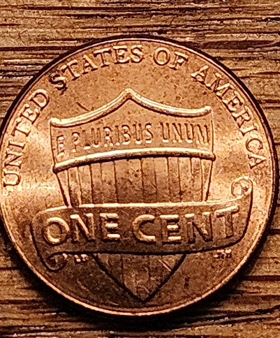 2017-The-Penny-An-Extra-Ring-In-Front-Of-The-Rim