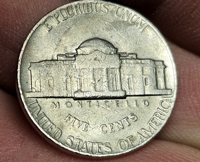 1973-Nickel-Jefferson-Outline-On-Reverse-Side?