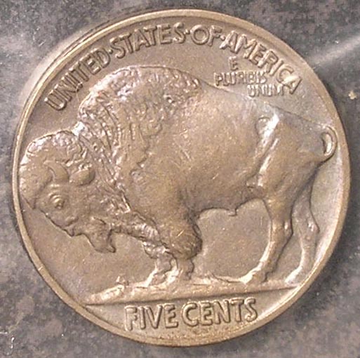 1959-Jefferson-And-1936-Buffalo-In-Hand