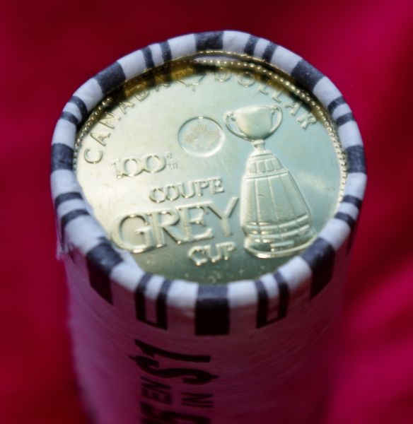 2012-Cfl-Loonie