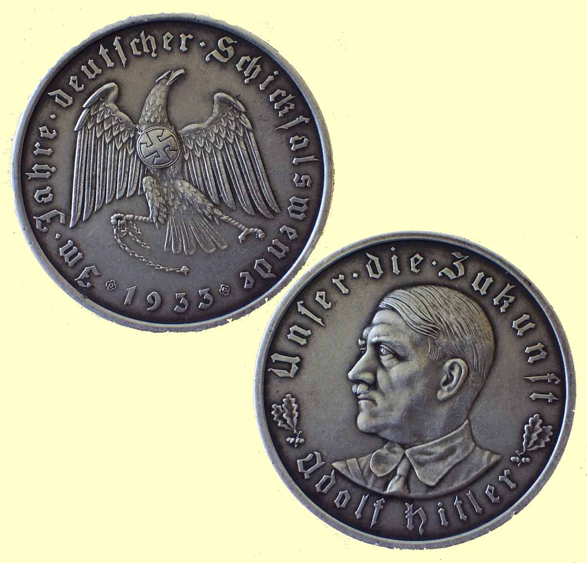 Hitler-Medallion-1933