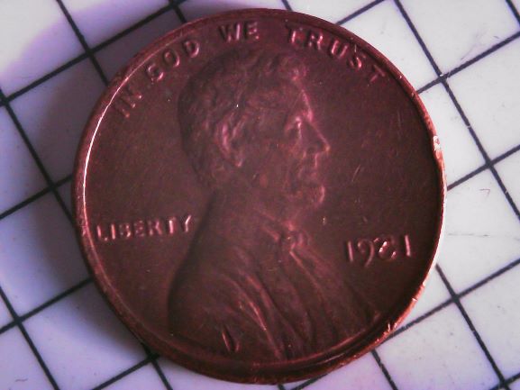 1981-Lincoln-Cent:-Post-Mint-Damage-Or-Error.-Thank-You!