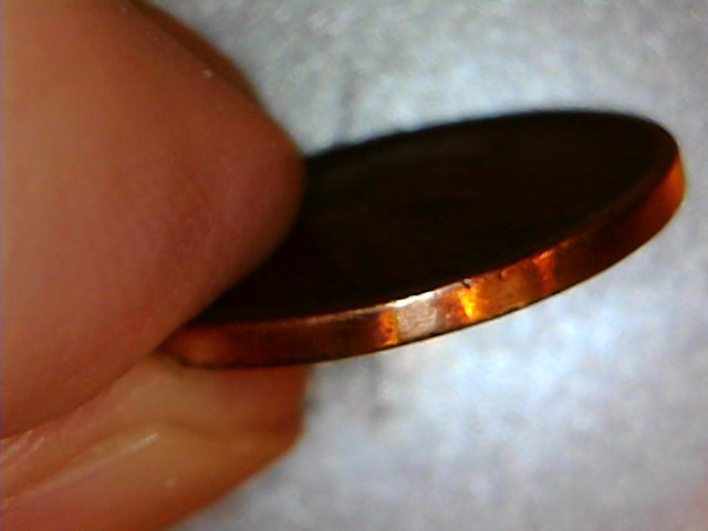 1918-Lincoln-Wheat-With-What-Looks-Like-A-Wide-Rim-That-Has-Been-Polished?