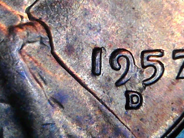 1957-D-Lincoln-Wheat-With-Die-Chip-Anomaly?