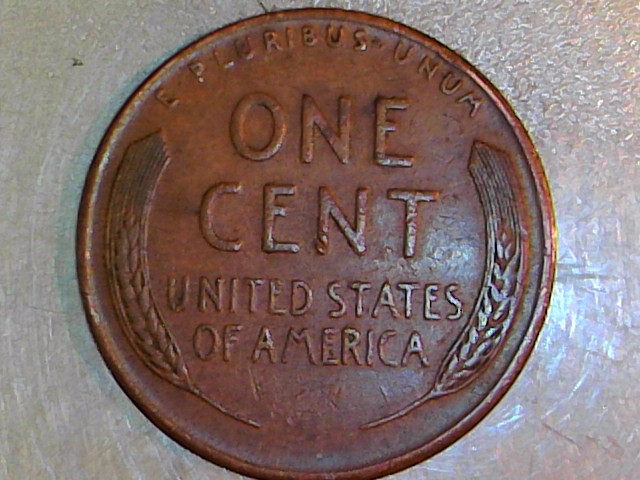 1945-Lincoln-Wheat-Cent-Collar-Clash?