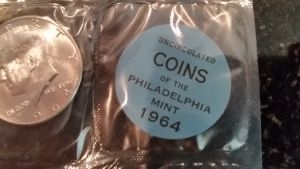 1964-Mint-Set-With-Two-Dimes?