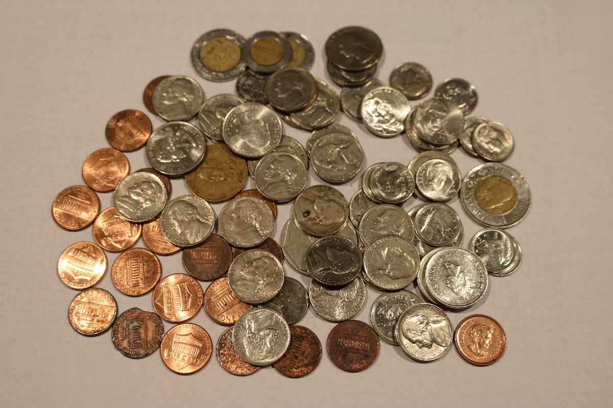 Coinstar-Finds!-Including-Bank-Counters-And-Other-Machines