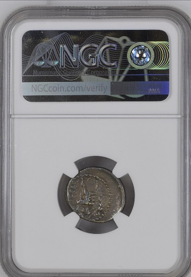 Julius-Caesar-Denarius.-47-46-Bc,-Mint-In-Africa.