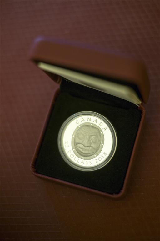 2013-$25-Pure-Silver-Coin---Grandmother-Moon-Mask