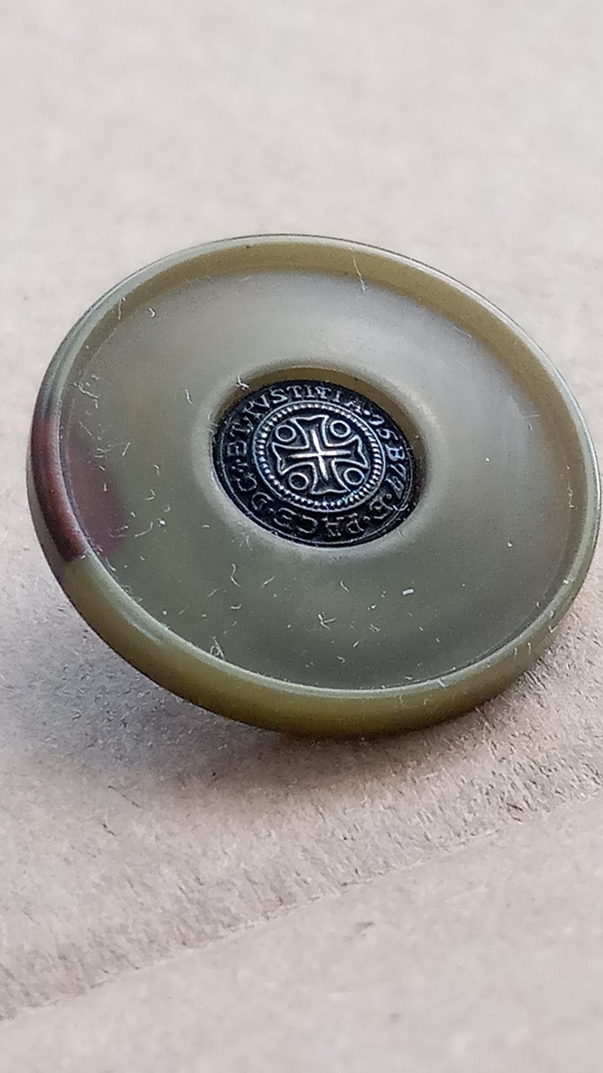 Help-With-Identification/Origin-Id:-Modern-Button-With-Legend-Of-16th-Century-Dutch/Belgian-Coins