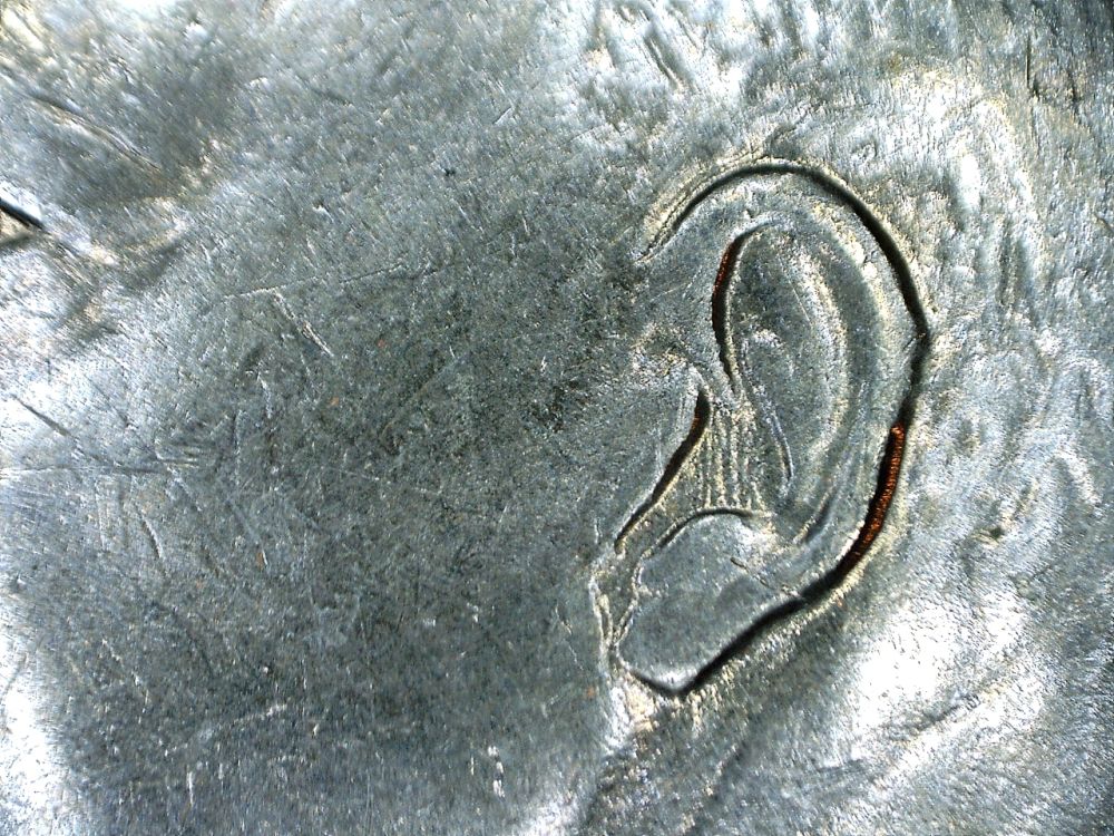 1976-Ike-Dollar-Ear