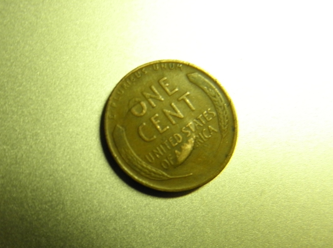 Is-This-1940-D-Penny-A-Struck-Through-Coin-Or-Defective-Die