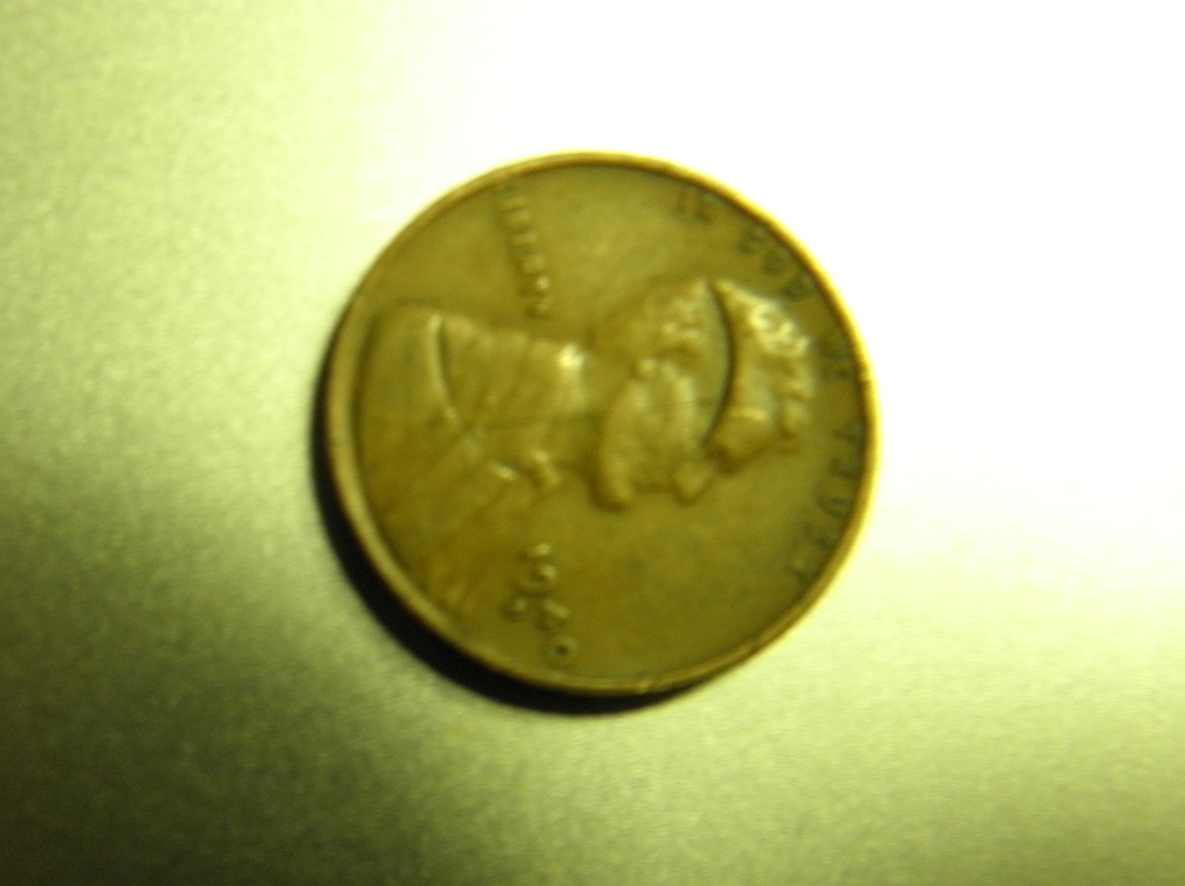 Is-This-1940-D-Penny-A-Struck-Through-Coin-Or-Defective-Die