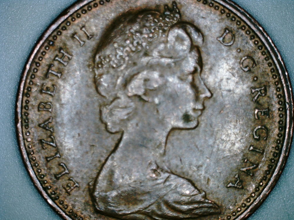 1965-Canada-Penny---Large-Beads-Or-Small?