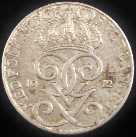 1942-Sweden-5-Ore-Dark-Vs-Light