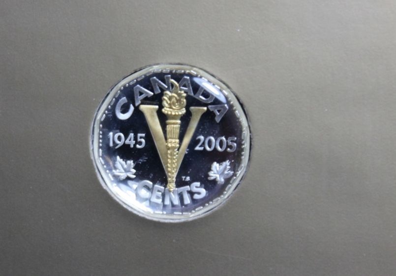 Question-About-The-Gold-Plated-'V'-2005-Nickel