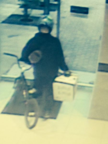 Vancouver-Theft-From-Storage-Locker-6Am-April-30