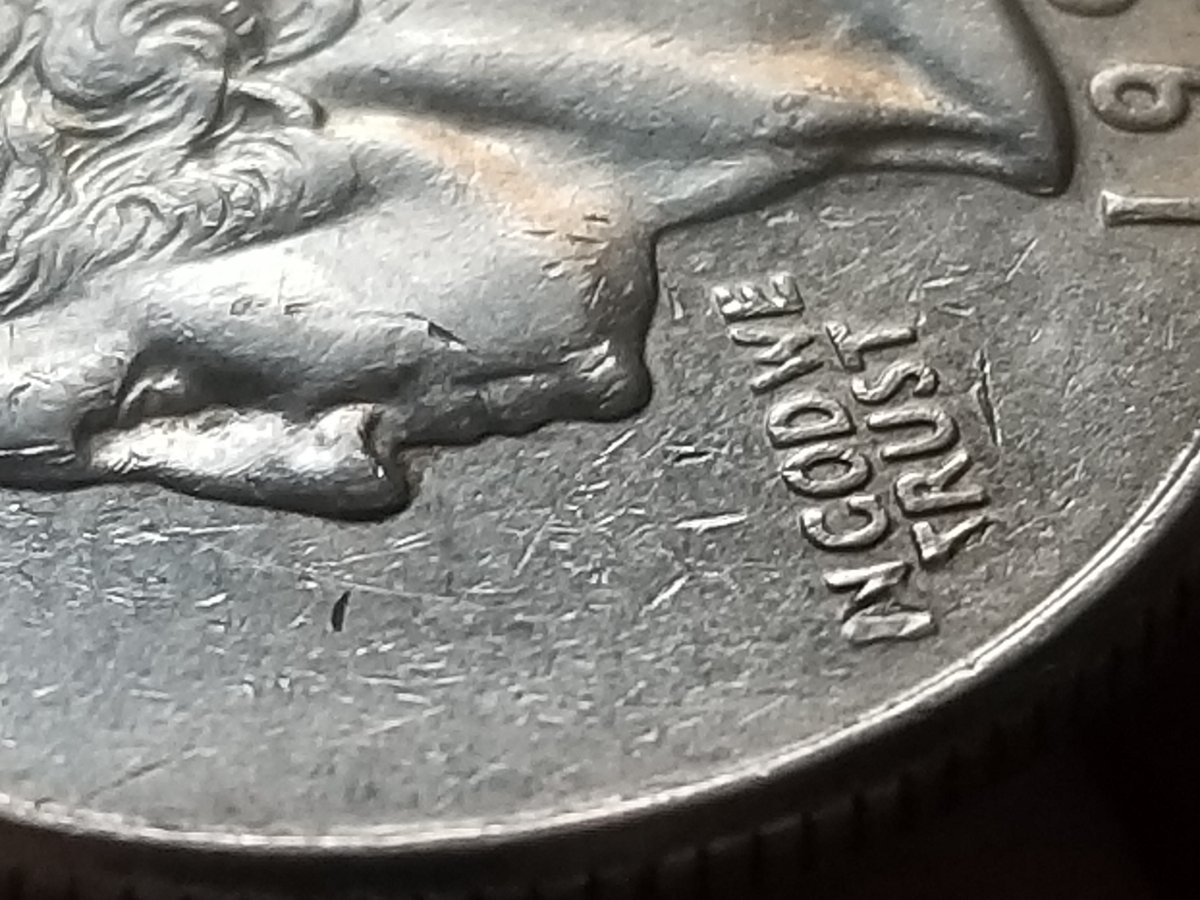 1998-Quarter-Vending-Machine-Damage-Or-Error