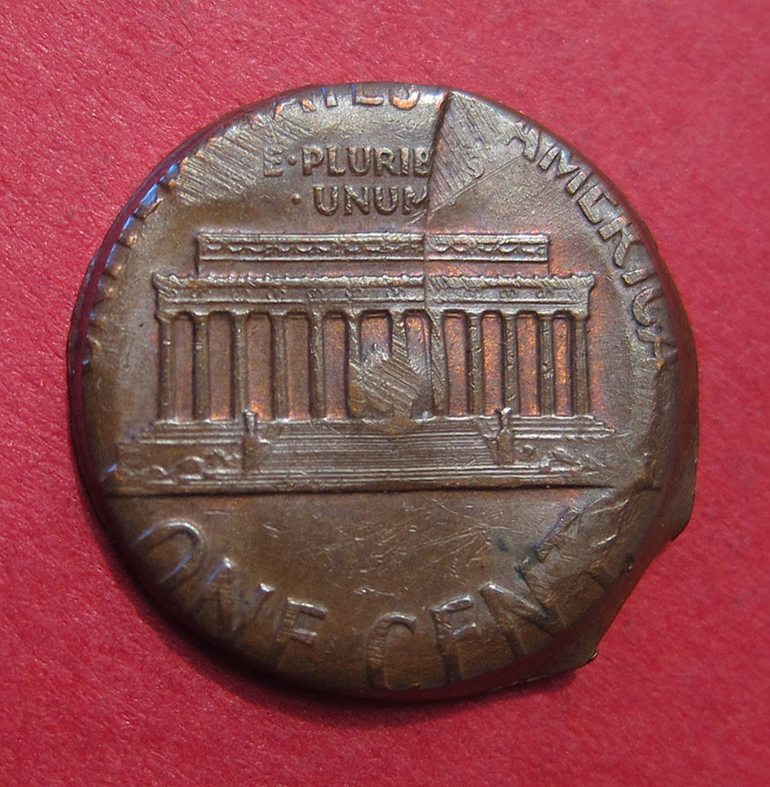196x-Lincoln-Memorial-Cent---Damage---Small-Punched-Out-Thing