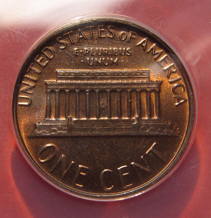 1982-Lincoln-Memorial-Cent-Mint-Error---Struck-Through-Die-Cap-W/-Brockage