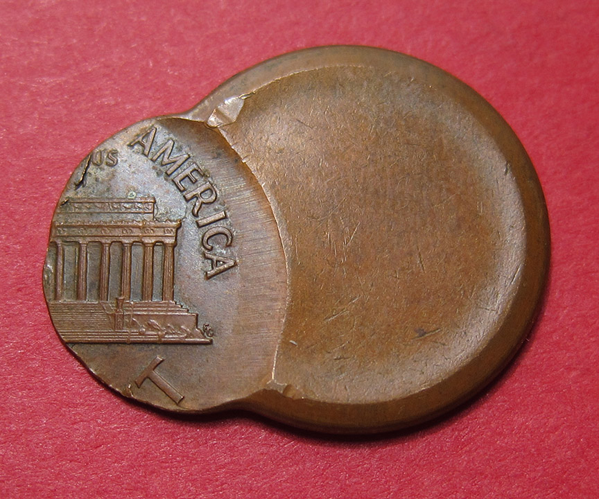 1959-D-Lincoln-Memorial-Cent-Mint-Error---Off-Center-W/-Odd-Bevel
