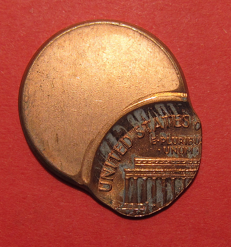 No-Date-Lincoln-Memorial-Cent-Mint-Error---Off-Center-With-Odd-Rings