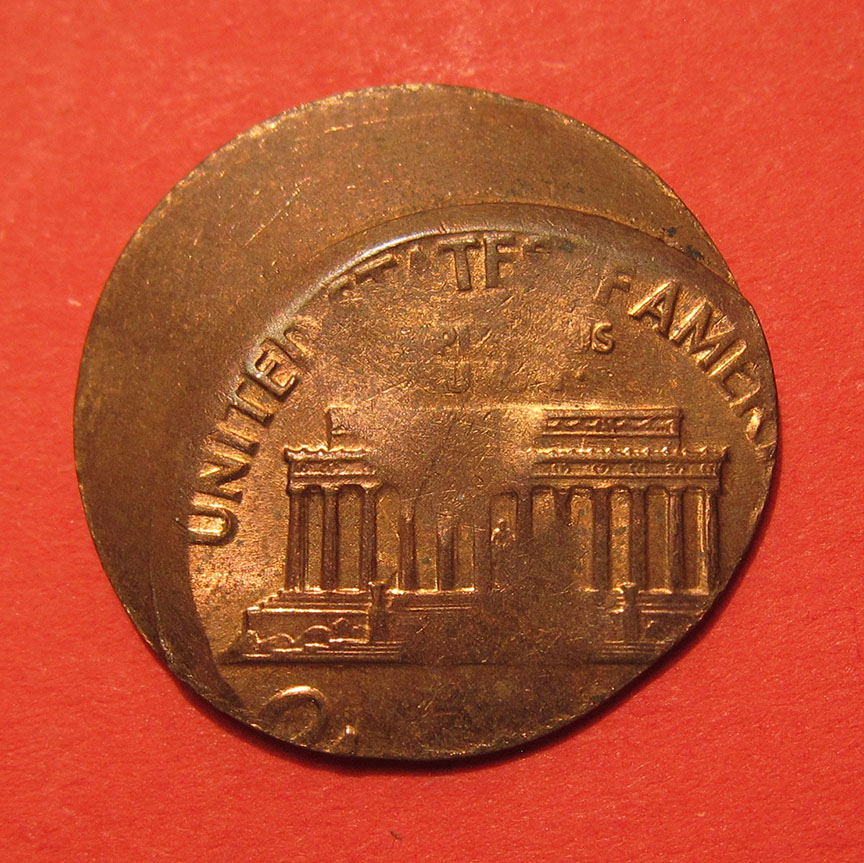 1962-D-Lincoln-Memorial-Cent-Mint-Error---Struck-Off-Center-On-Split-Planchet-1.54g