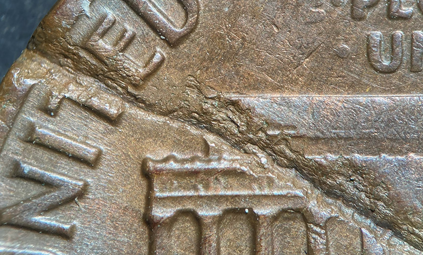 1972-Lincoln-Memorial-Cent-Mint-Error---Thin-Defective-Planchet-2.47g