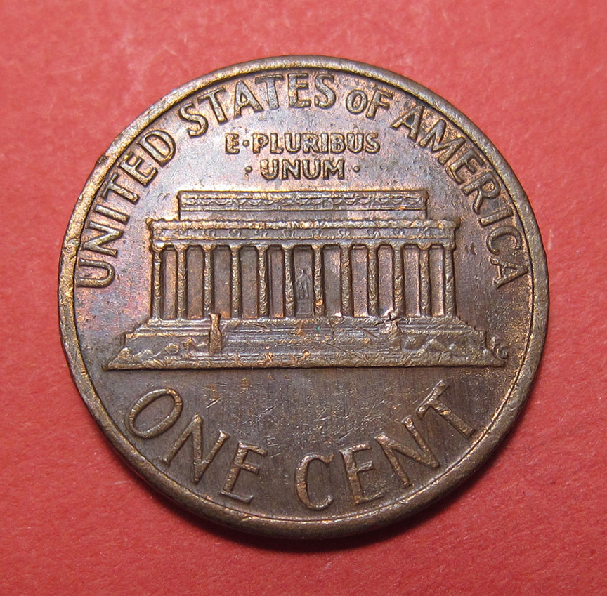 1979-Lincoln-Memorial-Cent-Mint-Error---Partial-Brockage