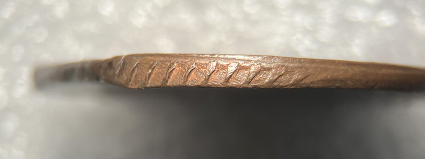 1981-Lincoln-Memorial-Cent-Mint-Error---Broadstrike-On-A-Clipped-Planchet-+-Reeding