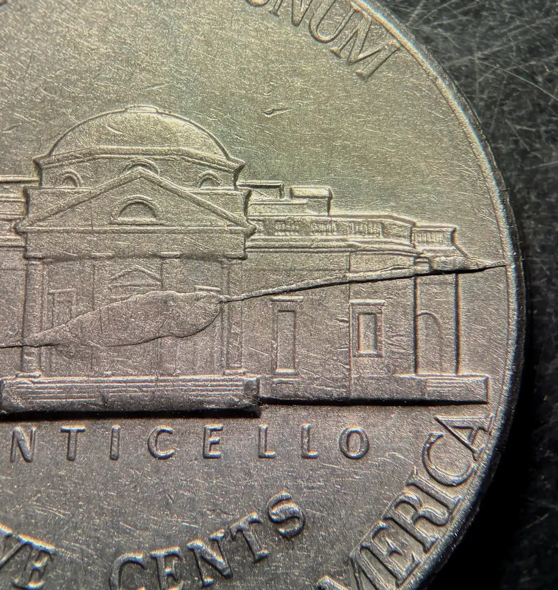 1972-D-Jefferson-Nickel-Mint-Error---Split-Die