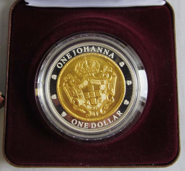 Oversized-Coins