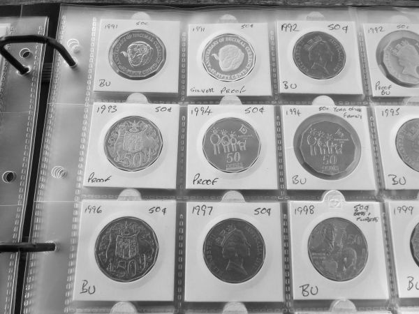 Why-Nobody-Spends-Half-Dollars.