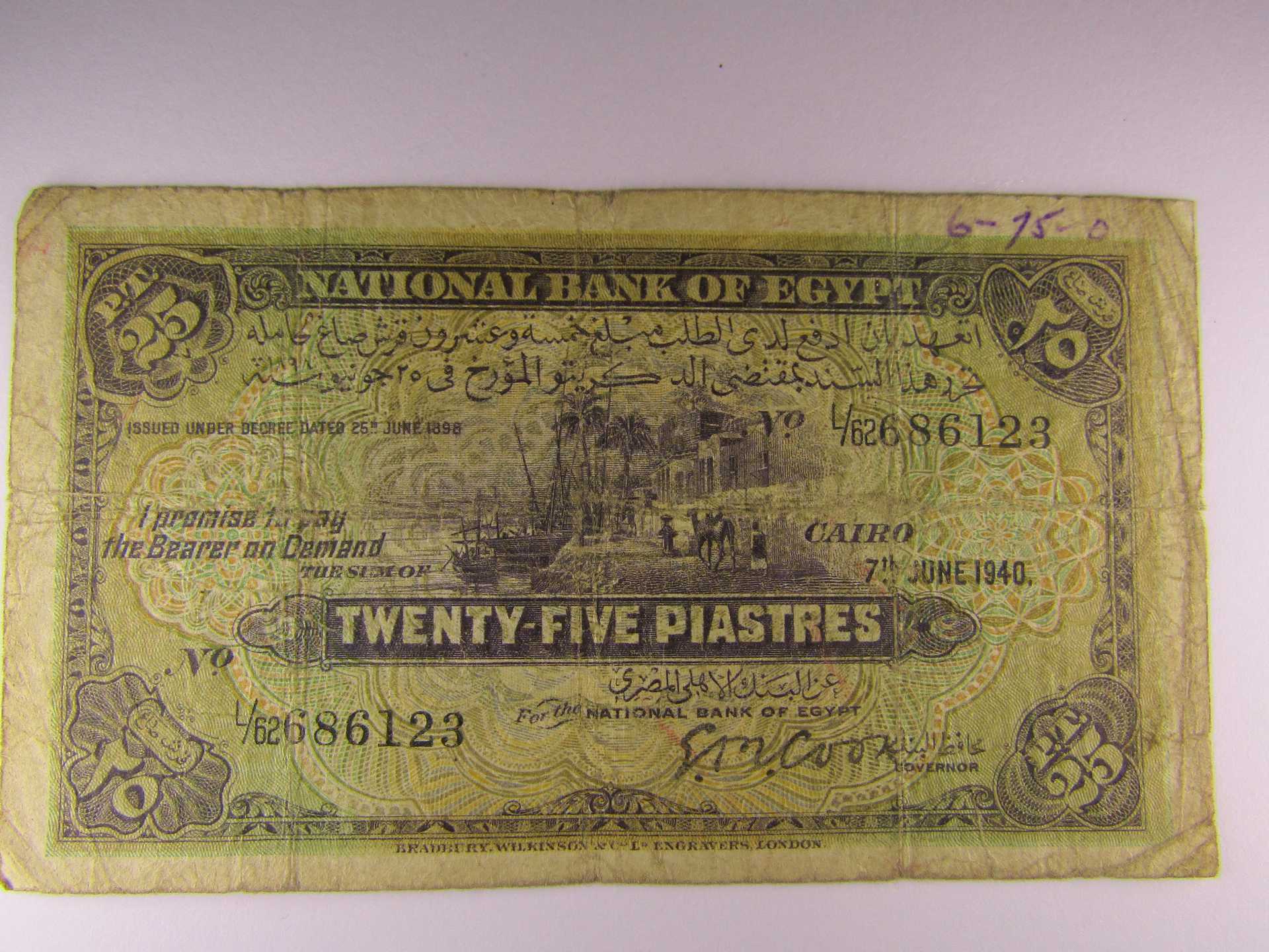 WW11-Egypt-And-Syrie-Banknotes-Poor-Condition.-Any-Value?