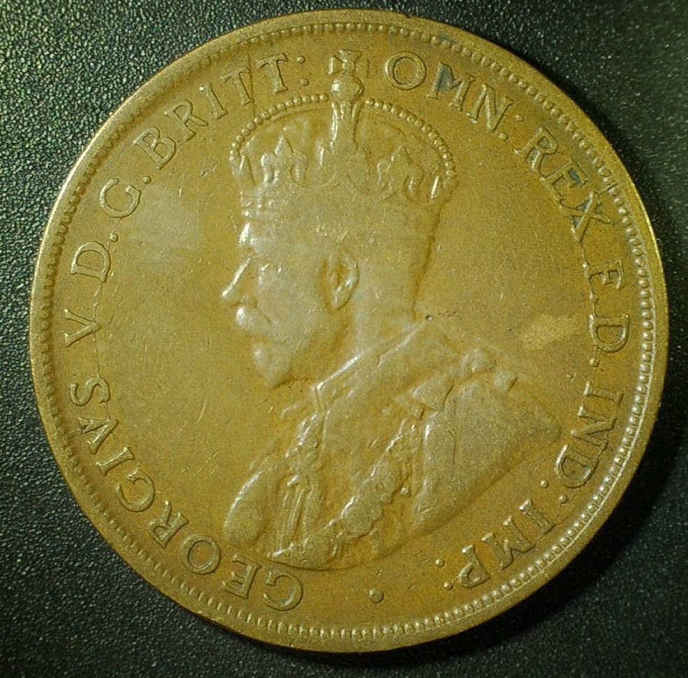 1924-Australian-Penny-With-A-Step-Down-In-The-Field