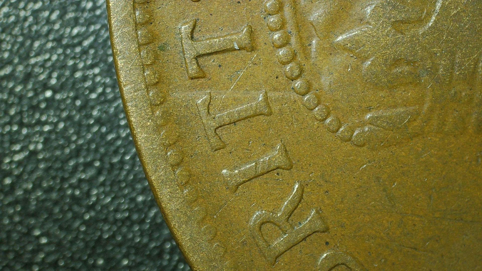 1924-Australian-Penny-With-A-Step-Down-In-The-Field