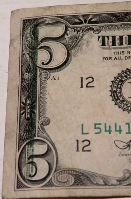 Found-In-Change-$5-Ink-Error