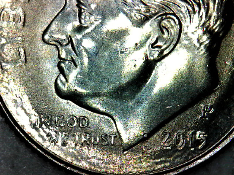 Weird-Lettering-On-2015-P-Dimes